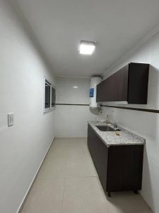 Alquiler 3 dormitorios / Piscina gym / Posadas centro