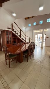 Venta casa 4 dormitorios con piscina en Posadas