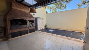Venta casa 4 dormitorios con piscina en Posadas