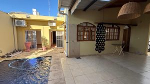Venta casa 4 dormitorios con piscina en Posadas