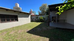 Casa de 2 dormitorios Reformada- Santa Helena Garupa